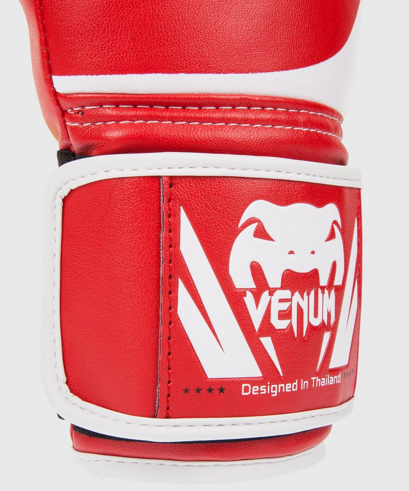 Перчатки Venum Challenger 2.0 0663-14oz красный