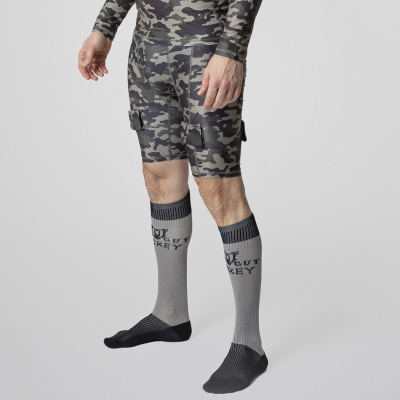 Шорты с защитной пластиковой раковиной Mad Guy Camo-Line SR net\коричневый