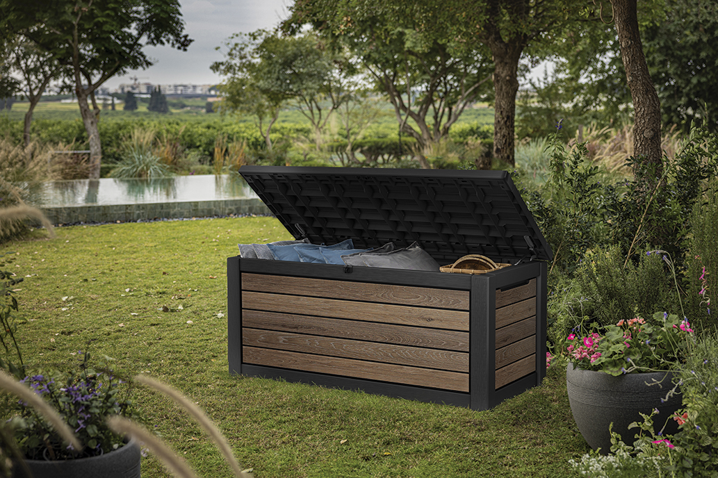 Сундук темно-коричневый Деко 630л (Deco deck 630 L Walnut)