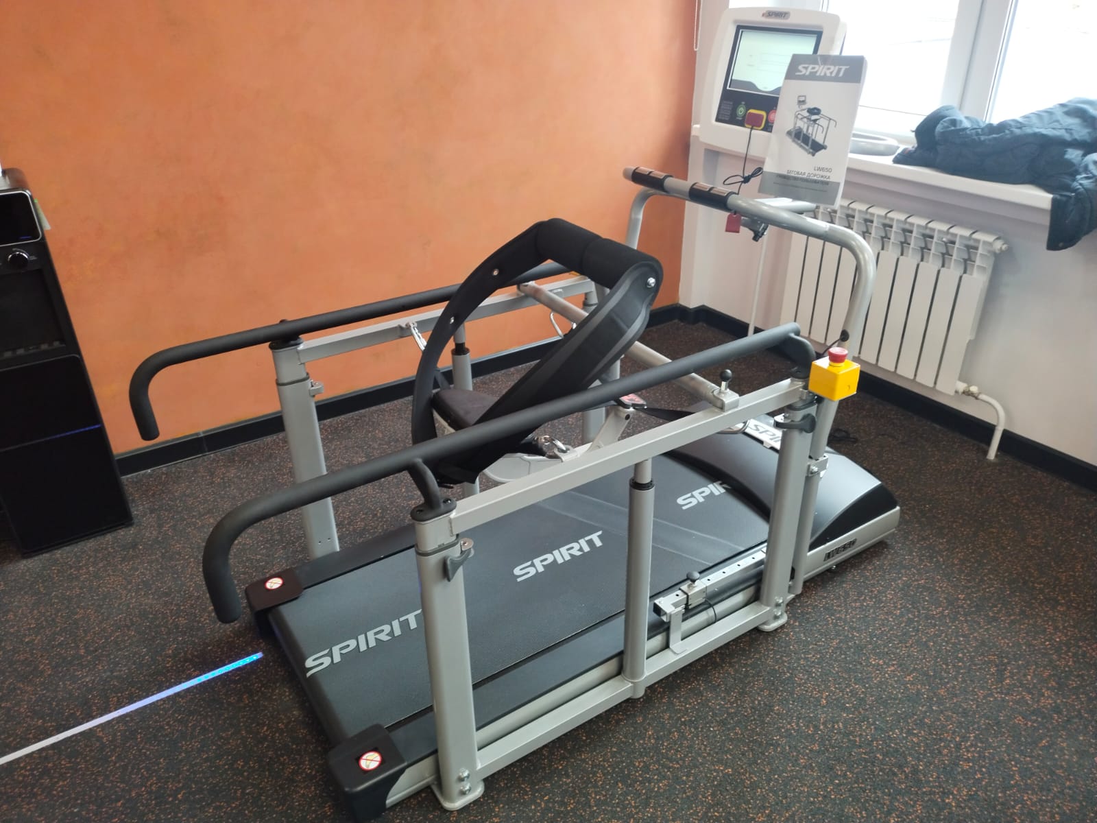 Беговая дорожка SPIRIT LW650