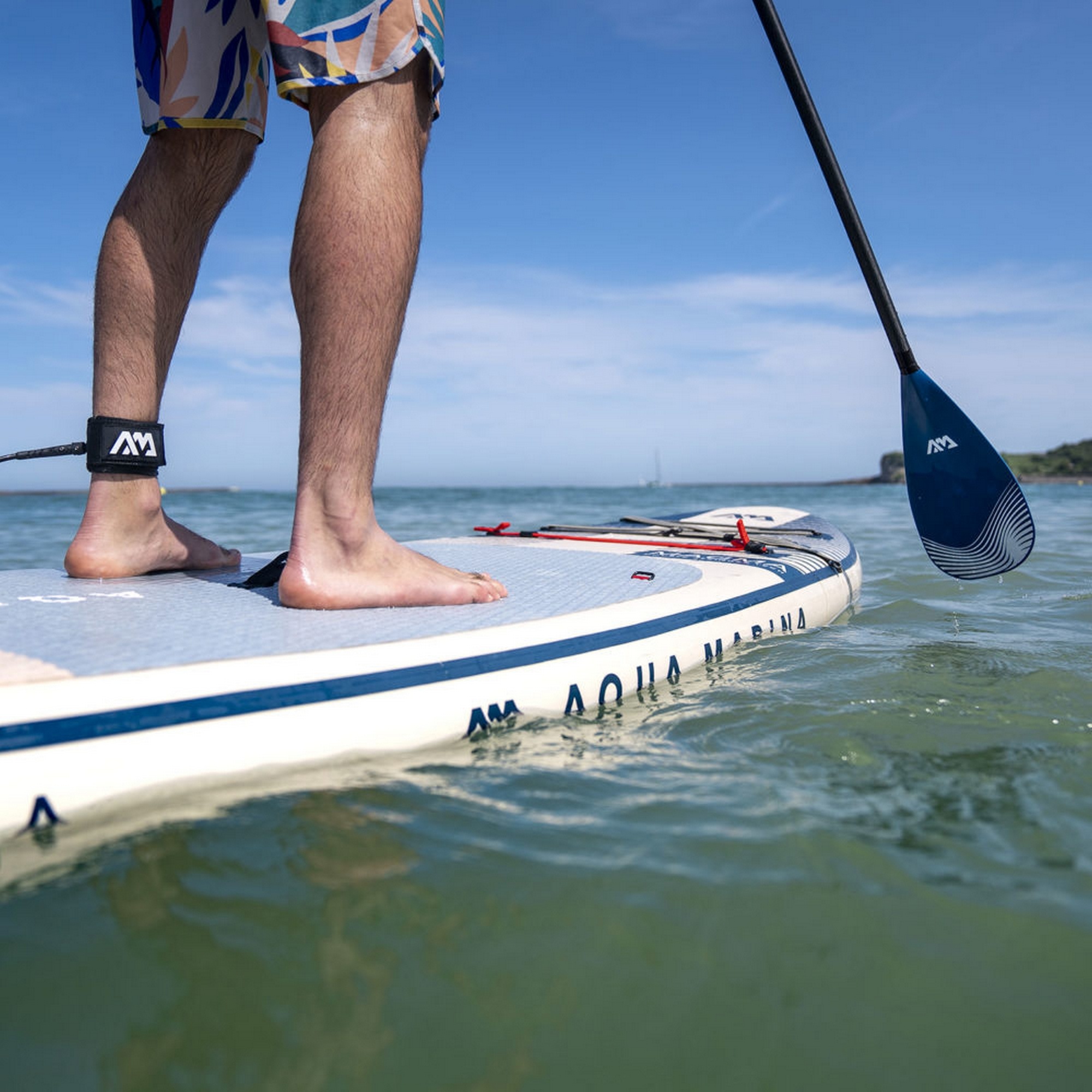 SUP-доска 340х84х15см, насос, весло, лиш, киль, ремнабор, сумка, до 150кг Aqua Marina Magma BT-23MAP
