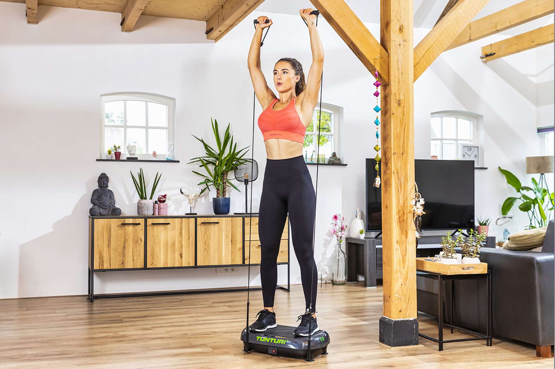 Виброплатформа Tunturi Cardio Fit V10 19TCFV1000