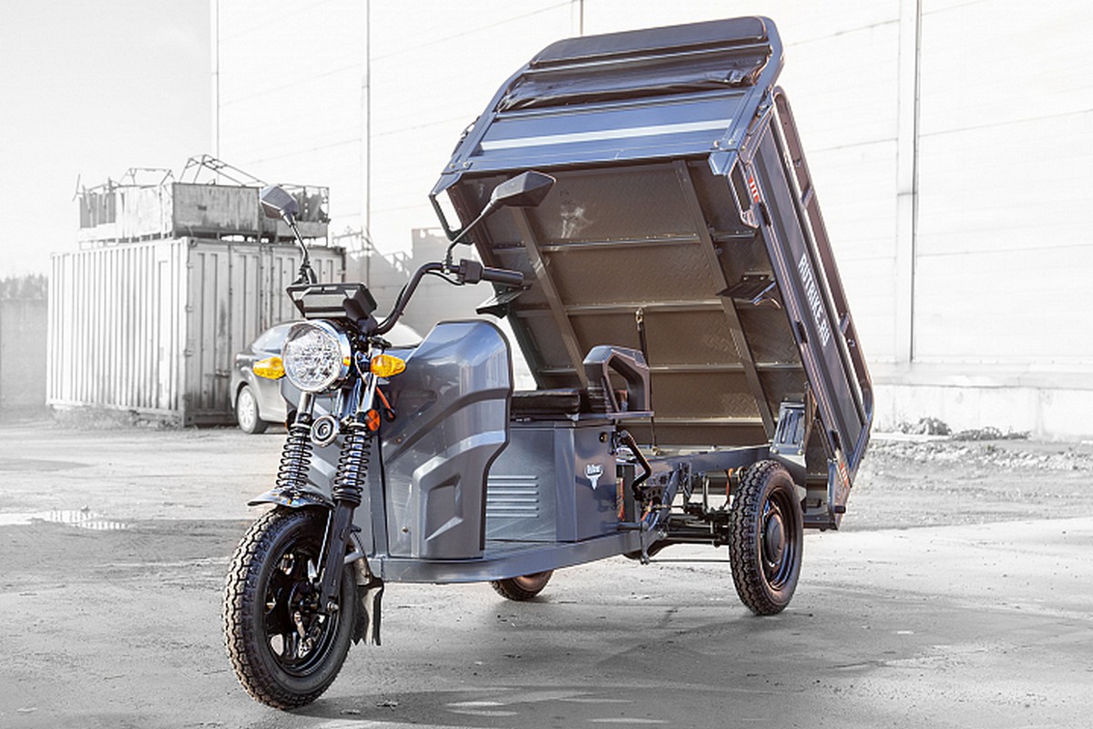 Грузовой электротрицикл RuTrike Мастер 1500 60V1000W 024452-2739 серый