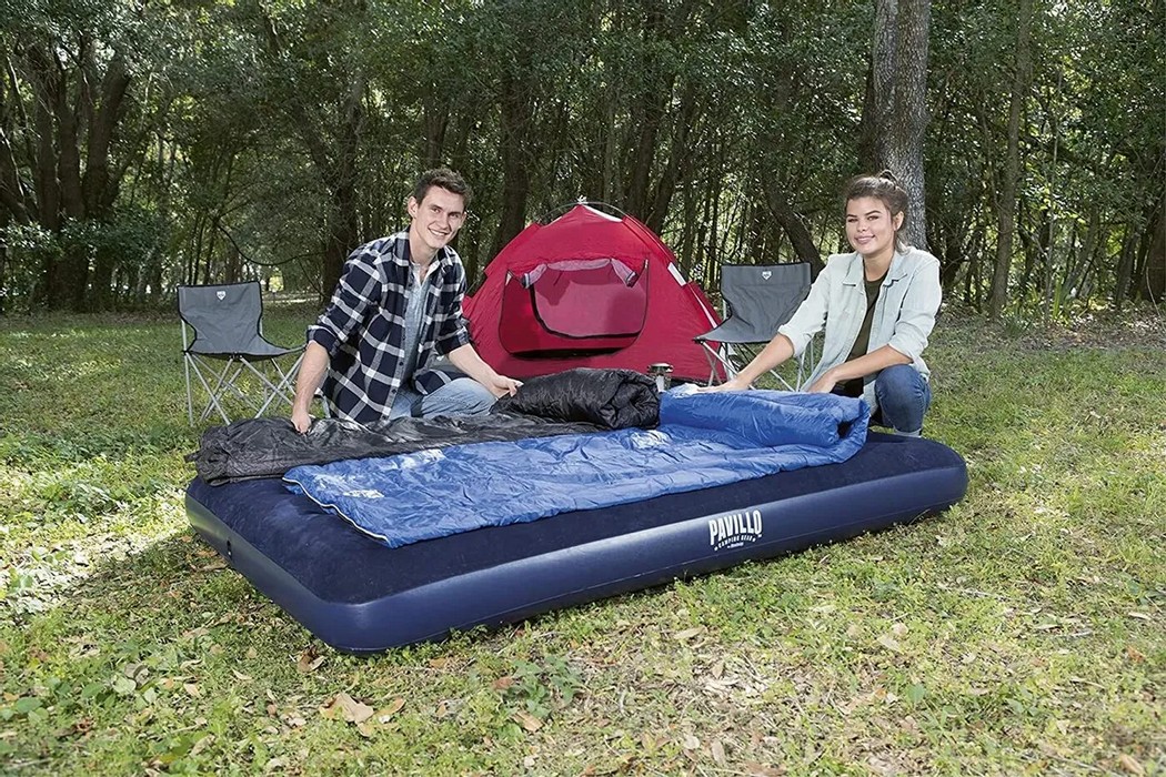 Надувной матрас (кровать) Bestway 137x191x22 см, 67002