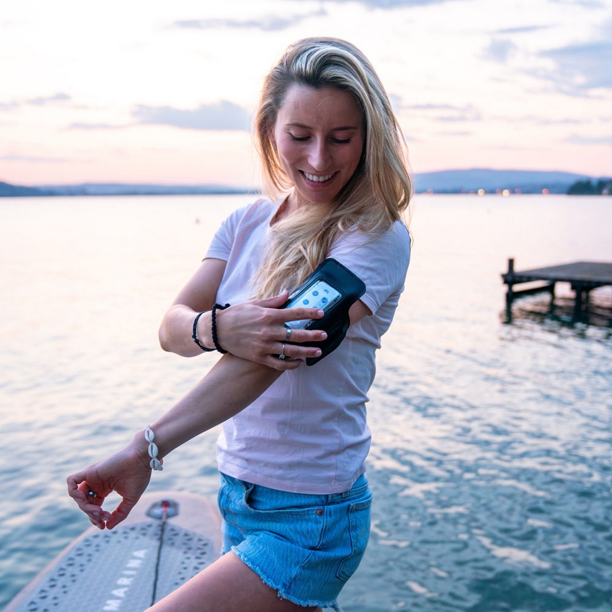 SUP-доска 315х79х15см, Ambient Light System, киль, лиш, до 140кг Aqua Marina Glow BT-24GL