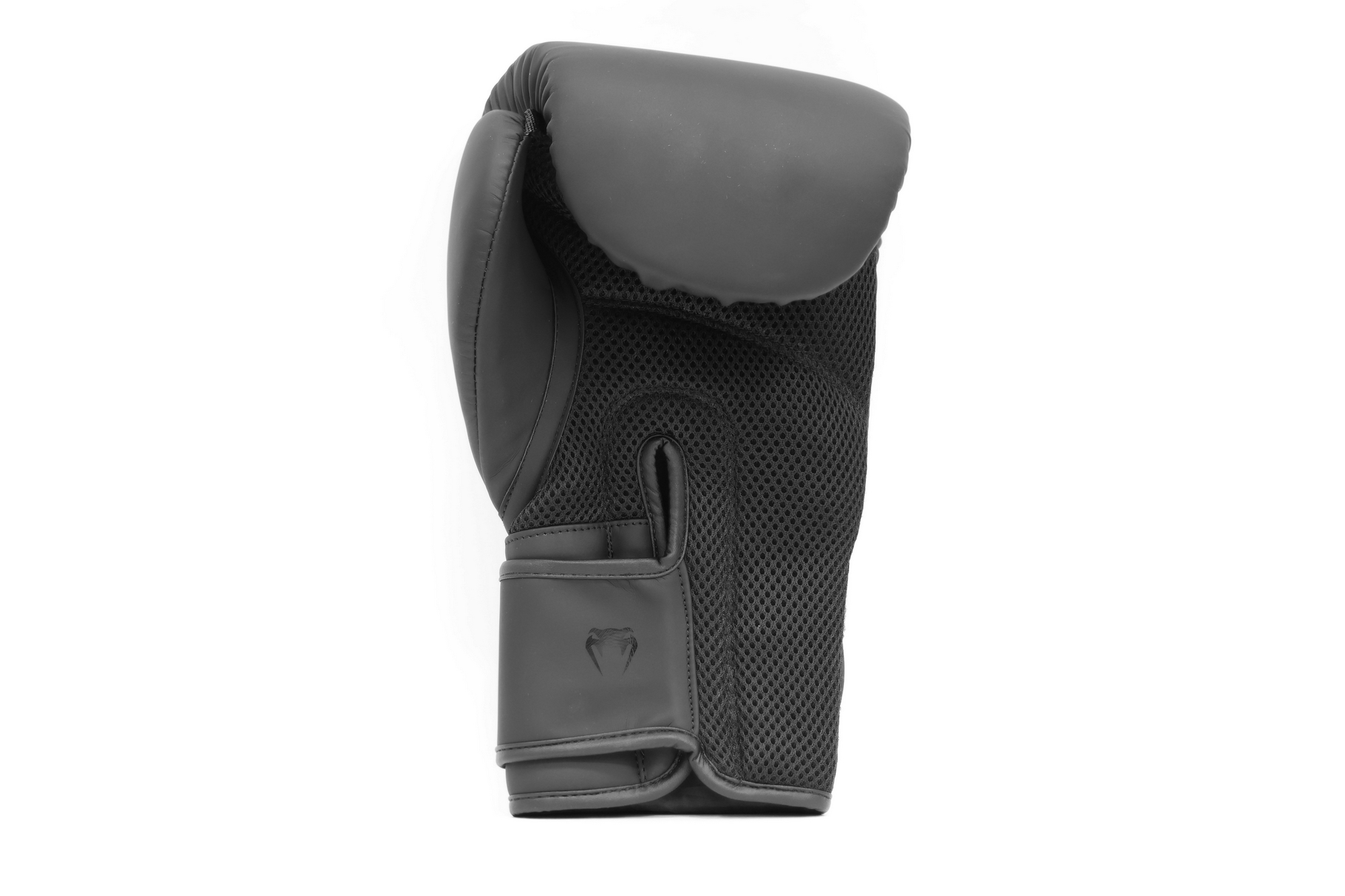 Перчатки тренировочные 10 oz Venum Rumble 05088-114 черный