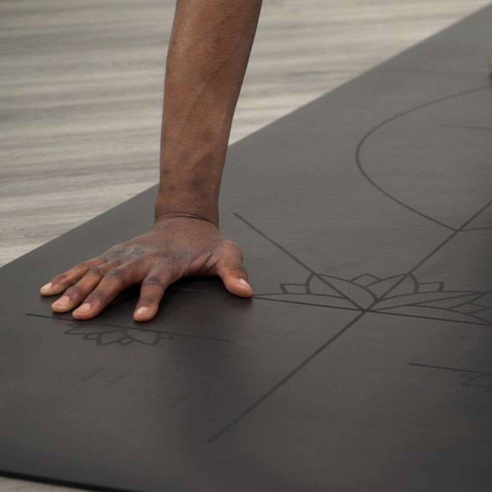 Коврик для йоги 205x70x0,6см Myga Alignment Mat XL RY1180 серый