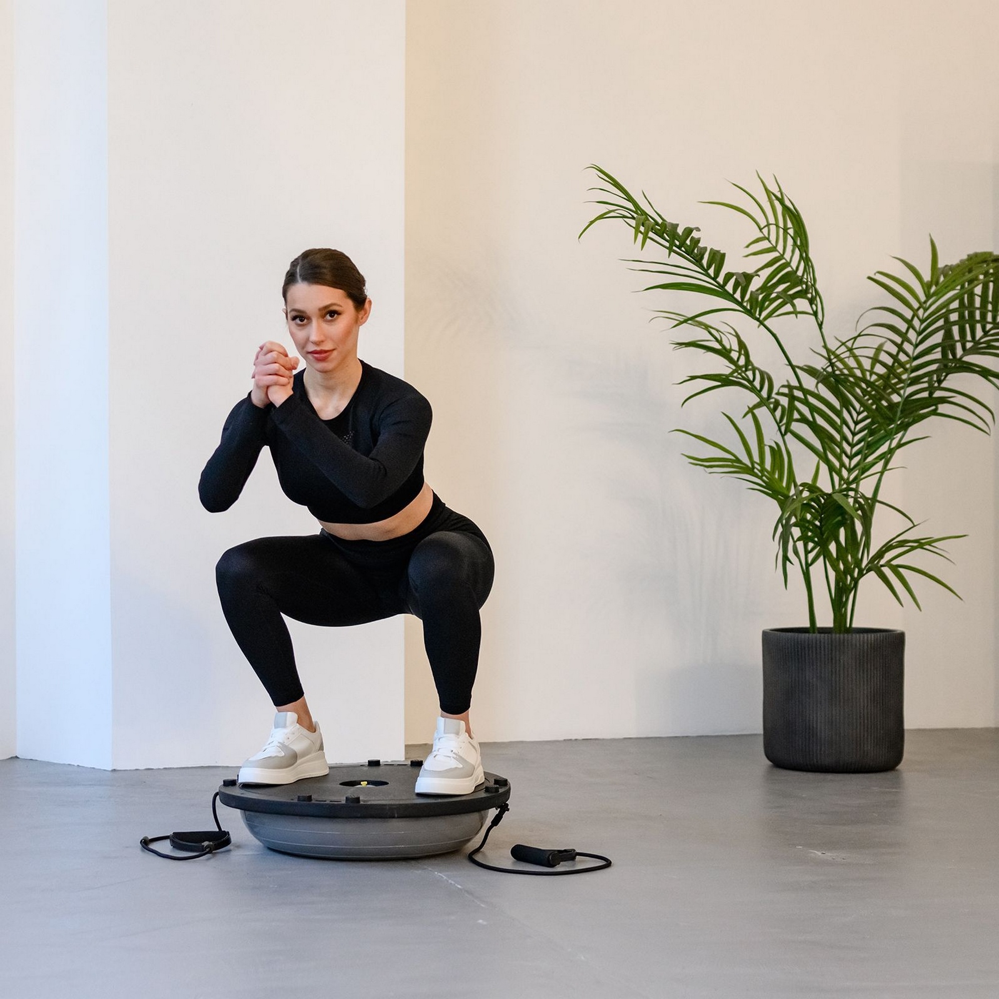 Полусфера балансировочная d46см Bosu, с эспандерами UnixFit BSSP46