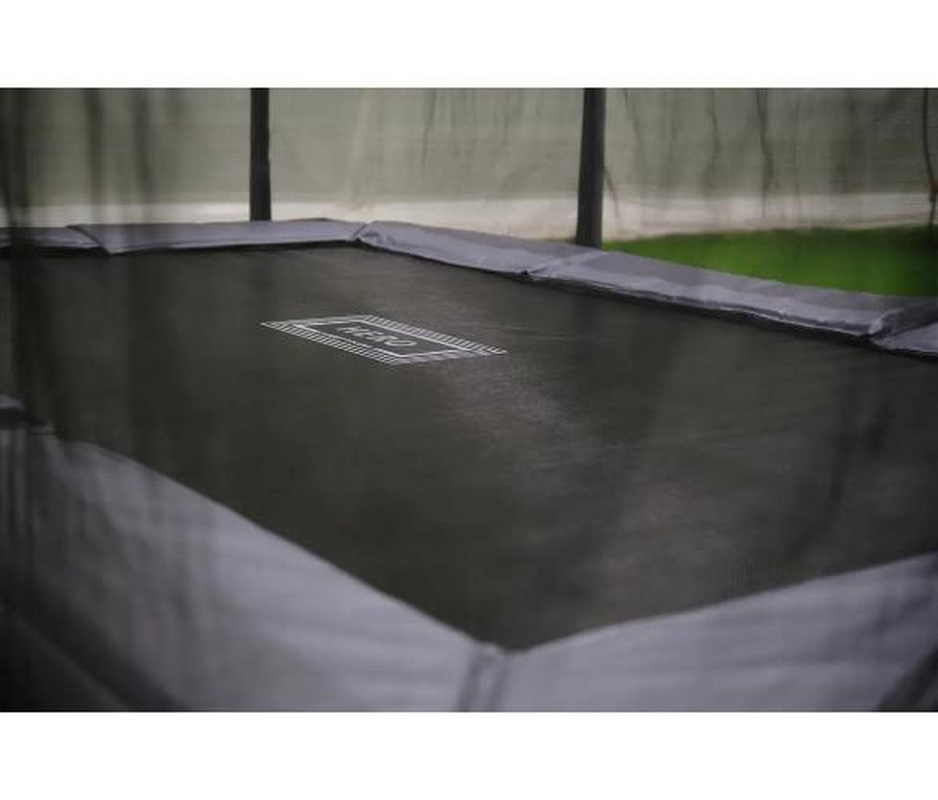 Батут Hasttings Hero 9x14FT