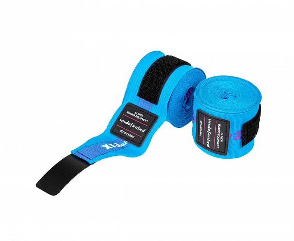 Бинты боксерские, длина 4,5 м Clinch Boxing Hand Wrap Undefeated C240 светло-синий