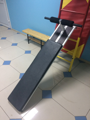 Доска для пресса навесная на шведскую стенку с 2-мя валиками, 1,5м  | Premium Fitness