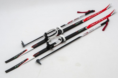Лыжи Комплект STC 158 STEP Tiger red/black c универс. креплением "Цикл" с палками 110 см 36966