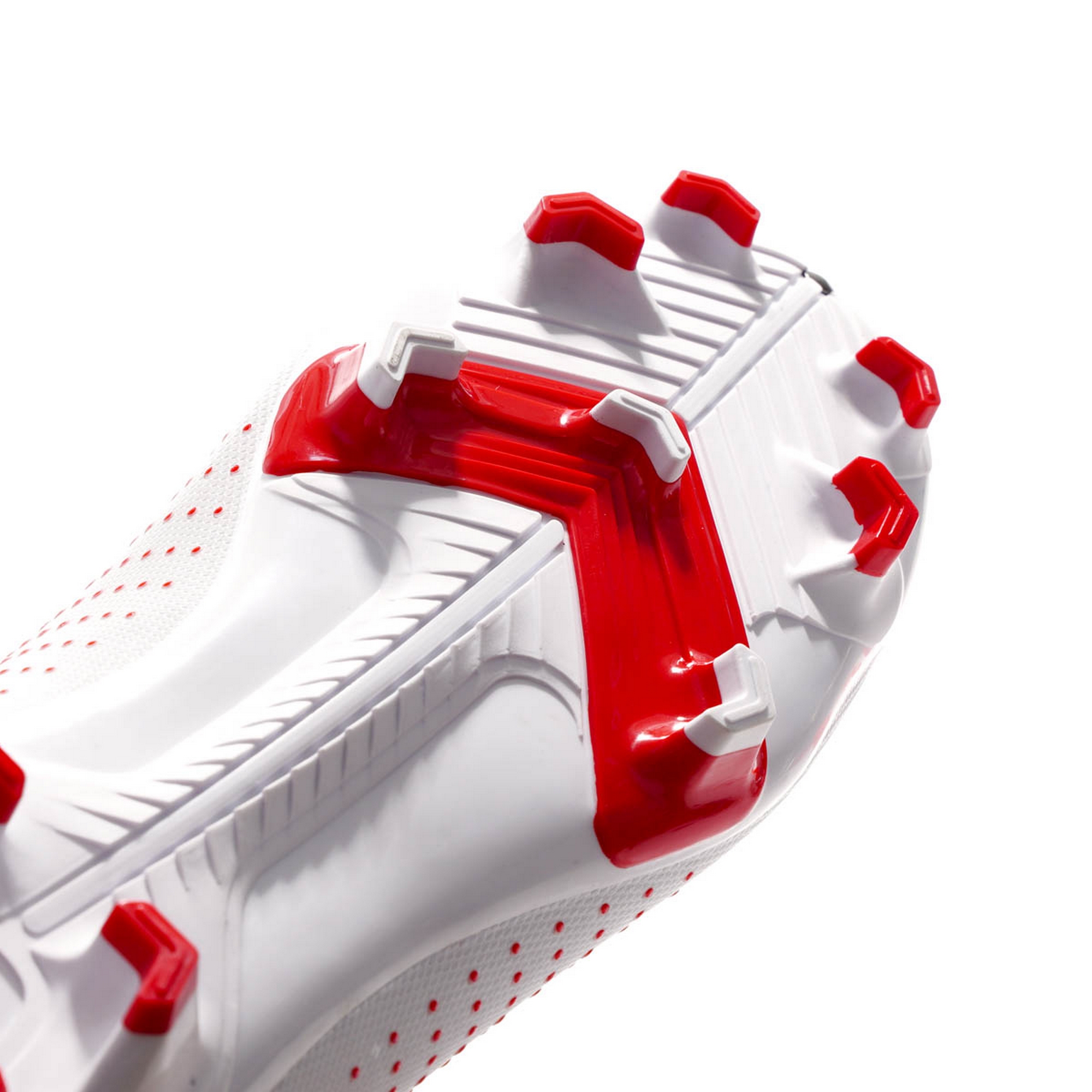 Бутсы футбольные Torres FURIA TS35324250 белый