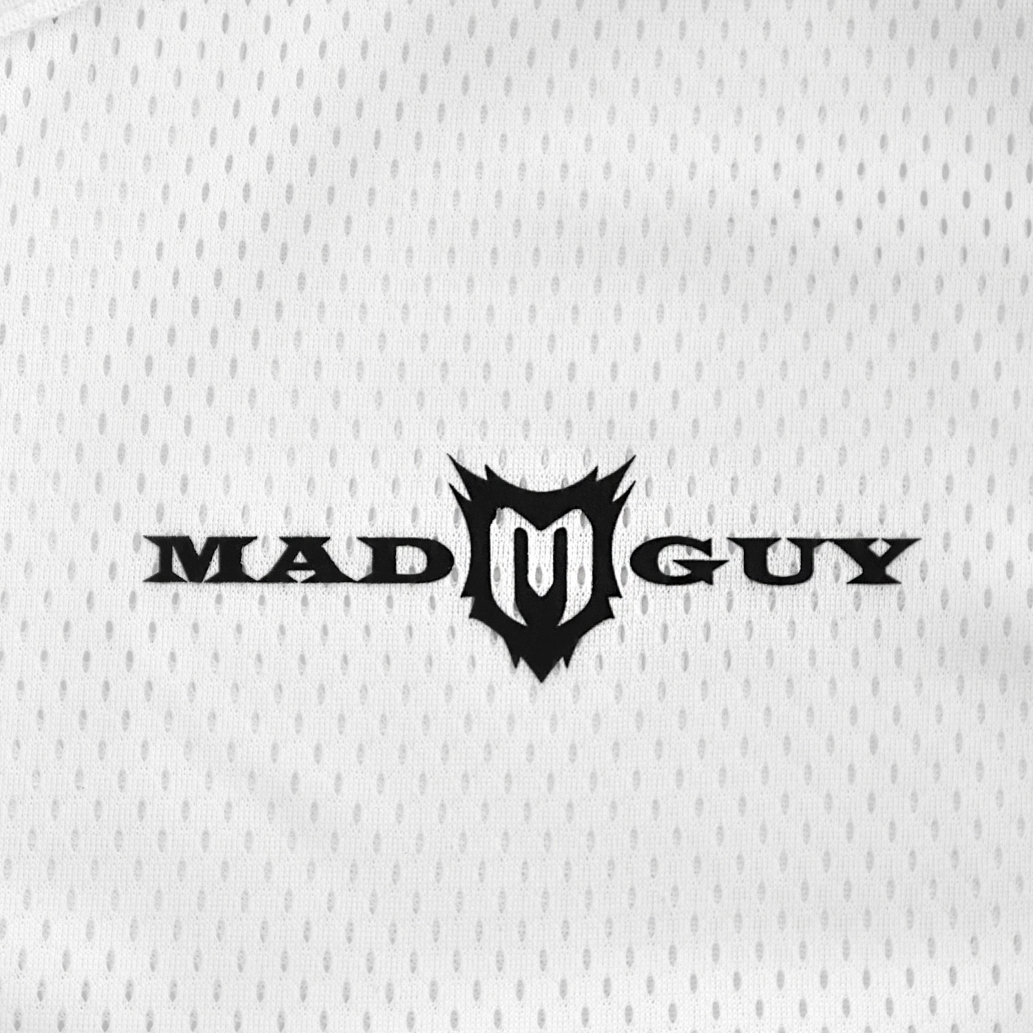 Манишка футбольная (Россия) YTH Mad Guy белый