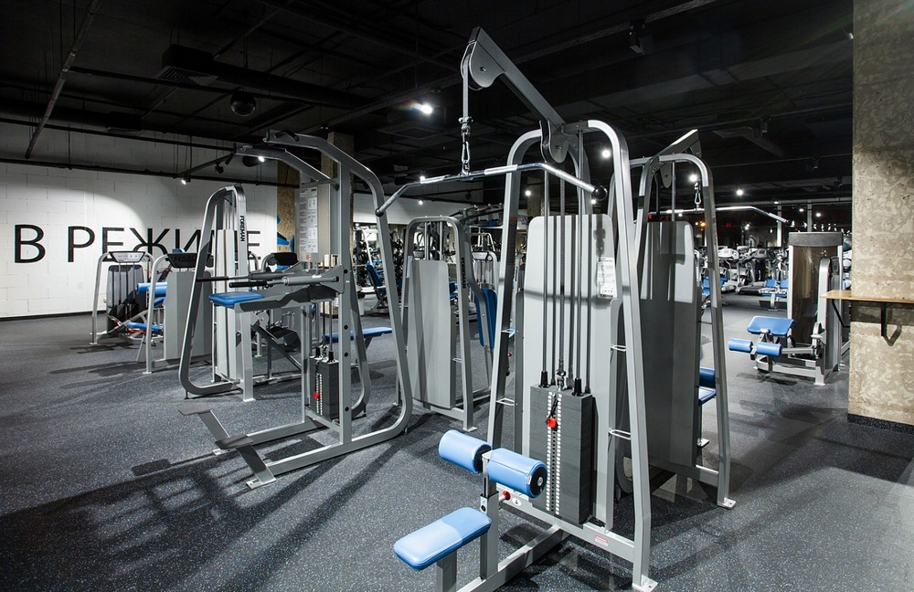 Вертикальный блок Foreman FS-301 для тяги сверху | Premium Fitness