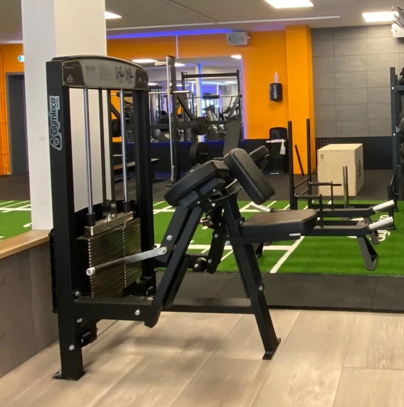 Gymleco 350 Бицепс сидя | Premium Fitness