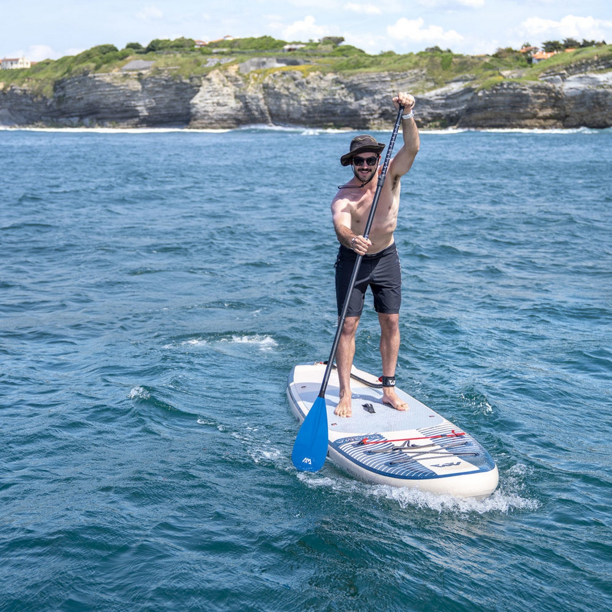 SUP-доска 340х84х15см, насос, весло, лиш, киль, ремнабор, сумка, до 150кг Aqua Marina Magma BT-23MAP