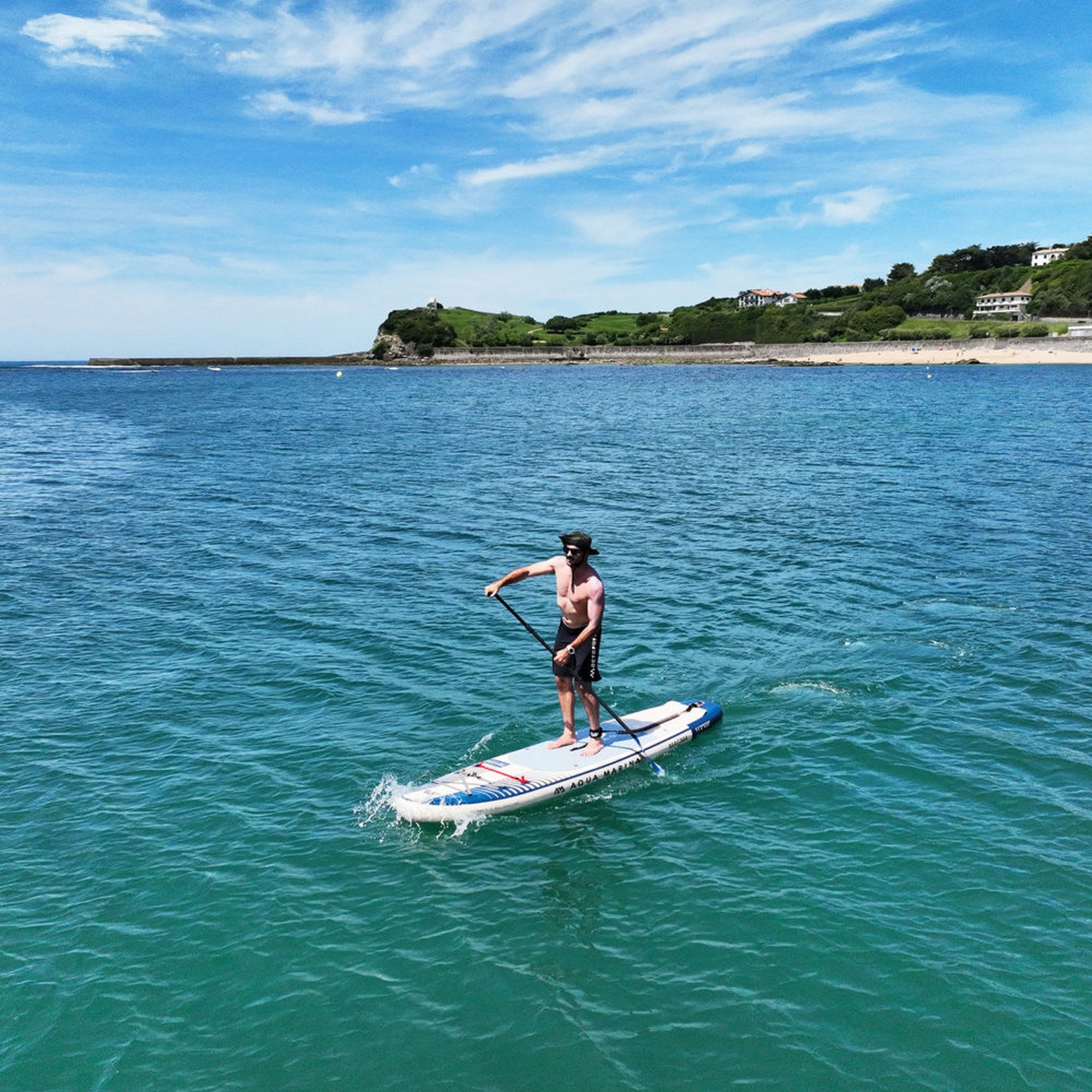 SUP-доска 340х84х15см, насос, весло, лиш, киль, ремнабор, сумка, до 150кг Aqua Marina Magma BT-23MAP