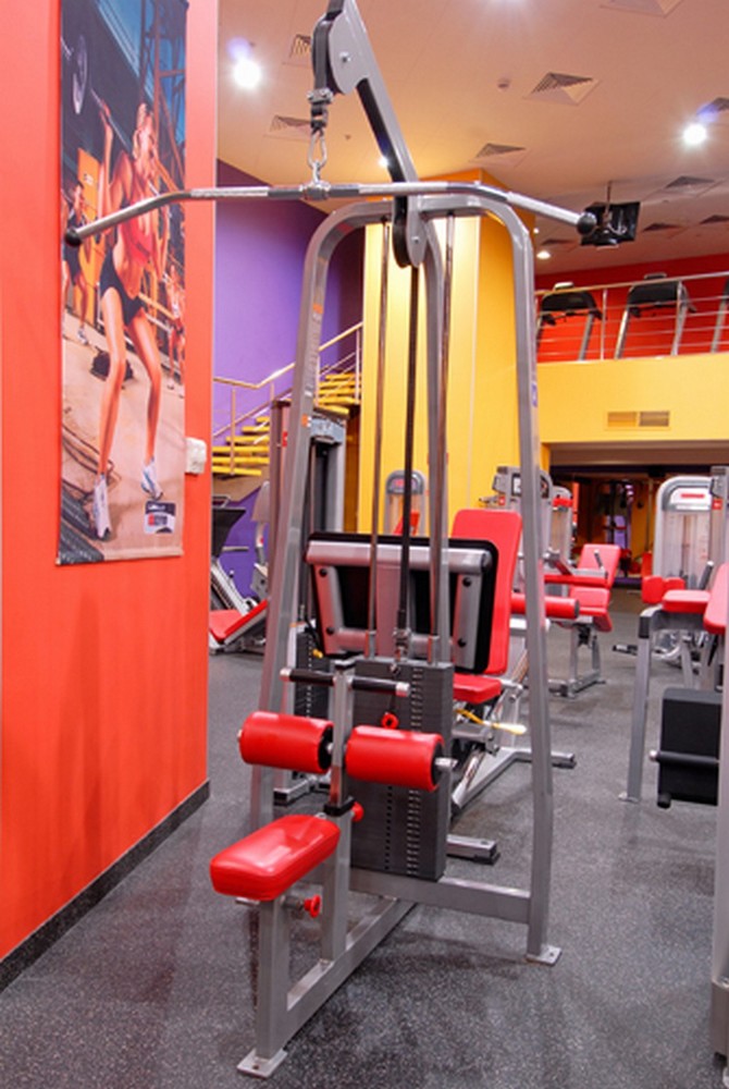 Вертикальный блок Foreman FS-301 для тяги сверху | Premium Fitness