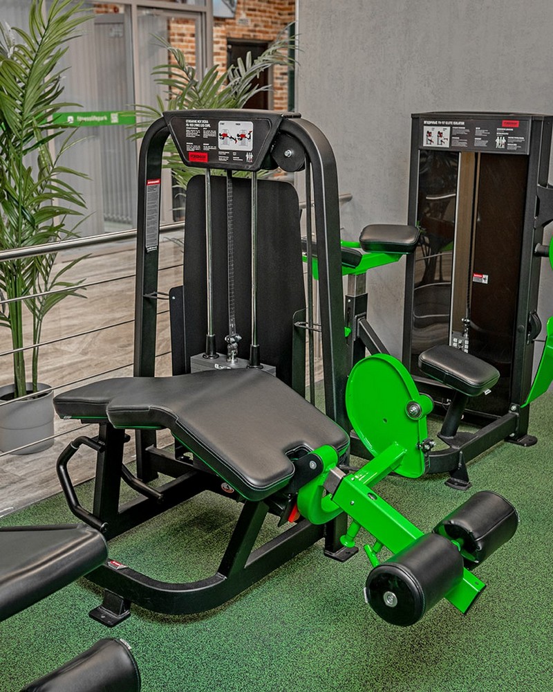 Foreman FS-103 — сгибание ног лежа | Premium Fitness
