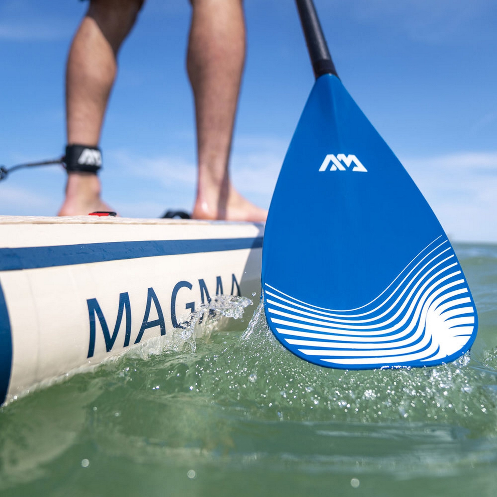 SUP-доска 340х84х15см, насос, весло, лиш, киль, ремнабор, сумка, до 150кг Aqua Marina Magma BT-23MAP