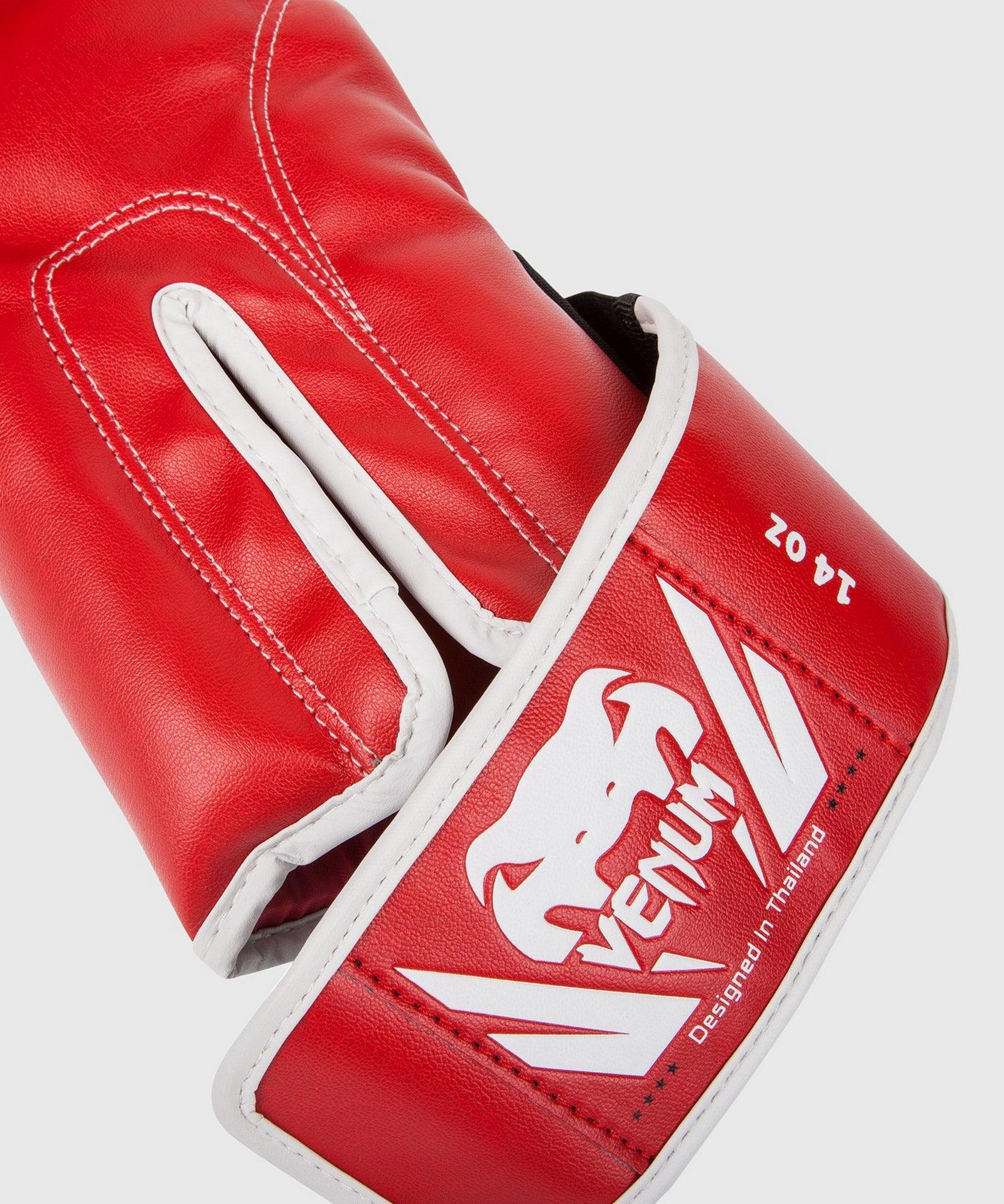 Перчатки Venum Challenger 2.0 0663-14oz красный