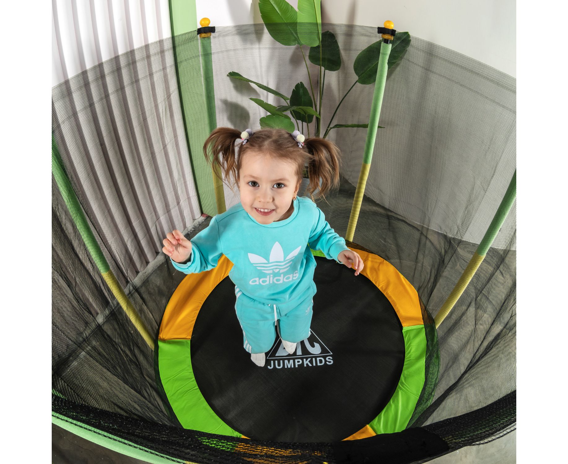 Батут DFC Jump kids 55" (137см) 55INCH-JD-GY зелено-желтый