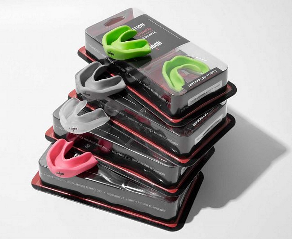Капа одночелюстная Clinch Competition Single Layer Mouthguard C511 розовый