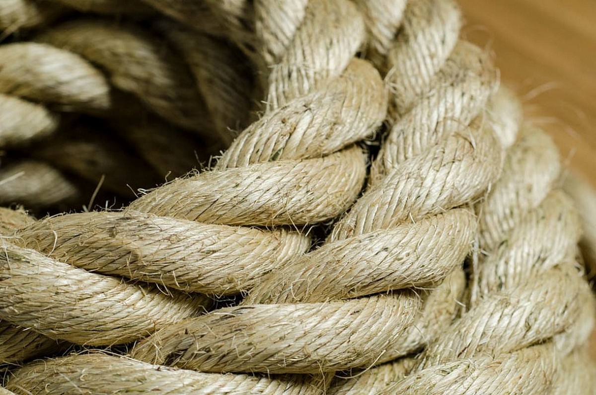 Канат для лазания YouSteel D38мм, волокно Sisal, длина 6 м