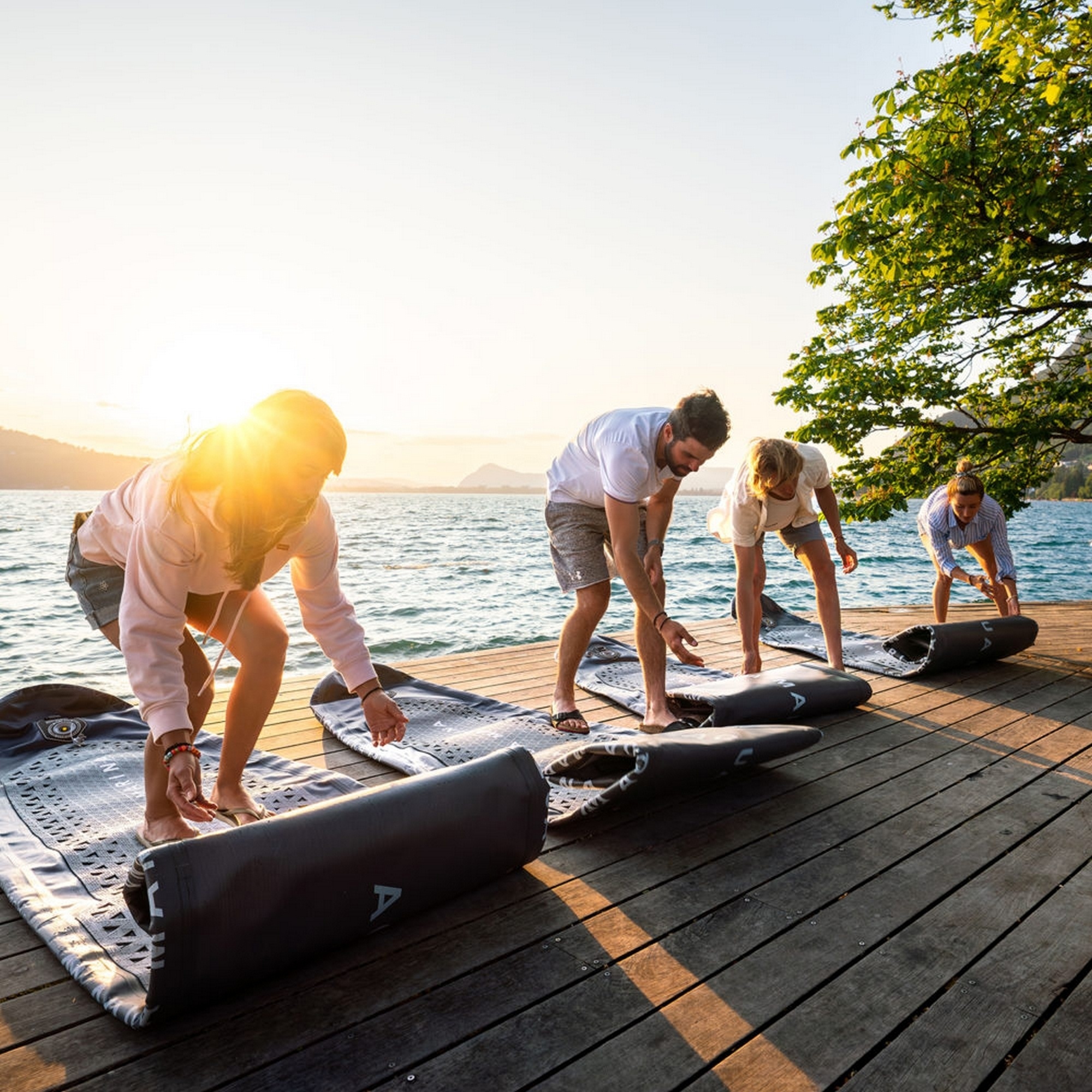 SUP-доска 315х79х15см, Ambient Light System, киль, лиш, до 140кг Aqua Marina Glow BT-24GL